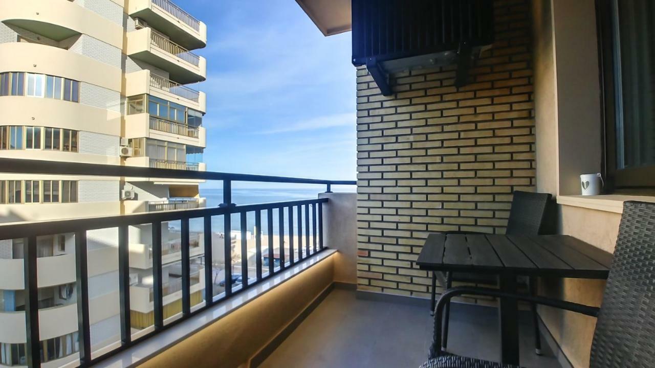 Beachfront Apartment In Fuengirola New Экстерьер фото