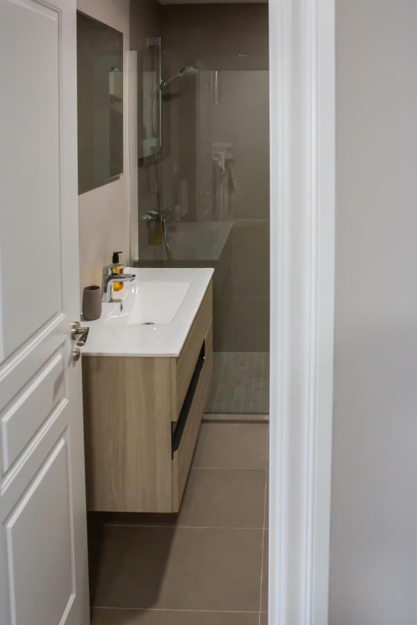 Beachfront Apartment In Fuengirola New Экстерьер фото