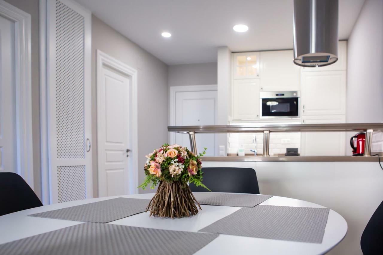 Beachfront Apartment In Fuengirola New Экстерьер фото