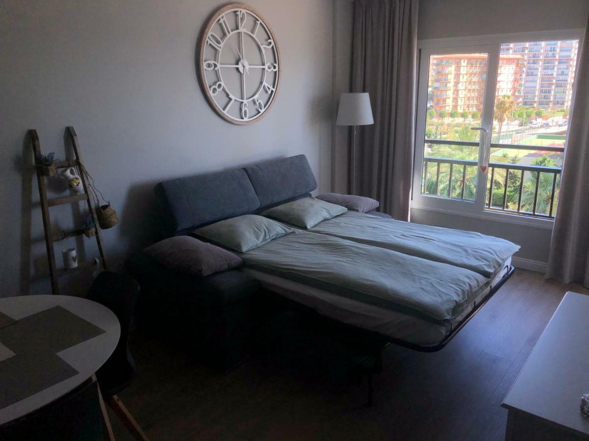 Beachfront Apartment In Fuengirola New Экстерьер фото